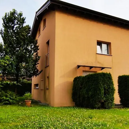 Habitación en casa particular Casa Diana Ticino Cugnasco