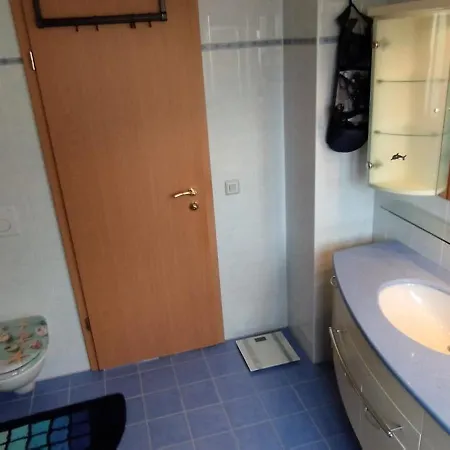 Casa Diana Ticino منزل للإقامة Cugnasco