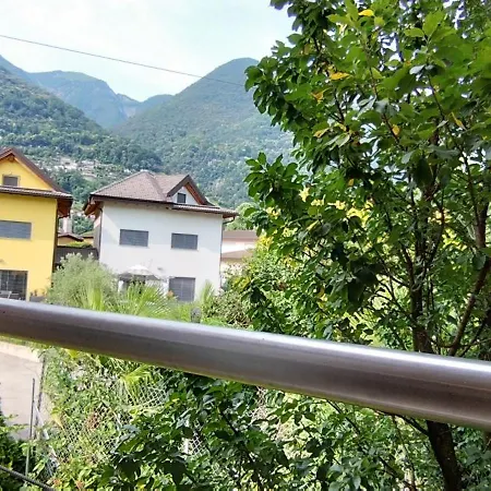 Casa Diana Ticino Homestay szállás Cugnasco